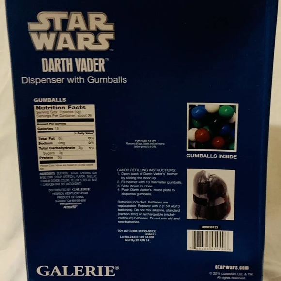 Star Wars Darth Vader Candy Gumball Dispenser Galerie Toy Sounds NIB Lights - Picture 3 of 8